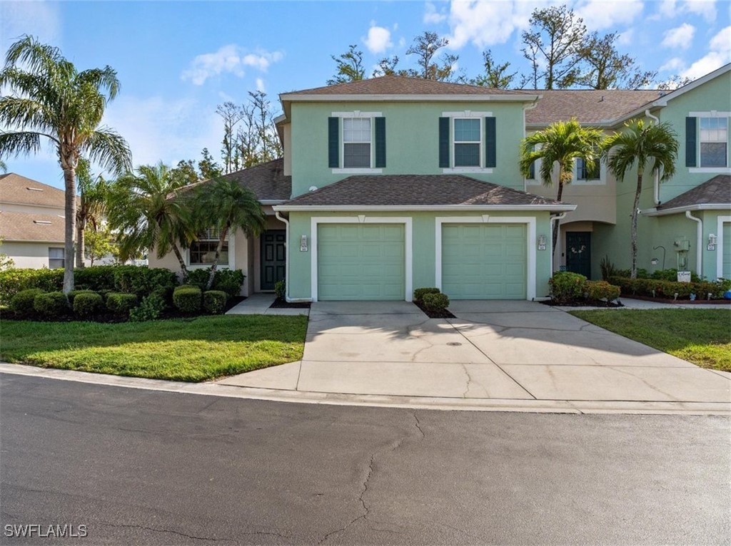3636  Pine Oak Circle, Apt 101