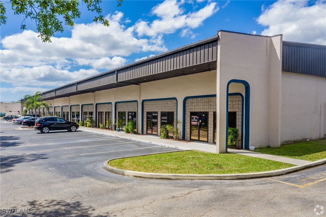 12165  Metro Parkway, Apt 9