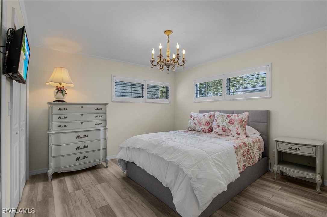 5220/5222  Coronado Parkway