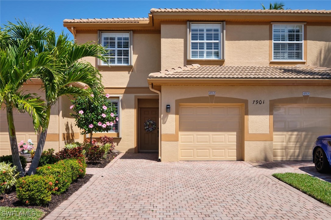 7901  Lake Sawgrass Loop, Apartment 4512