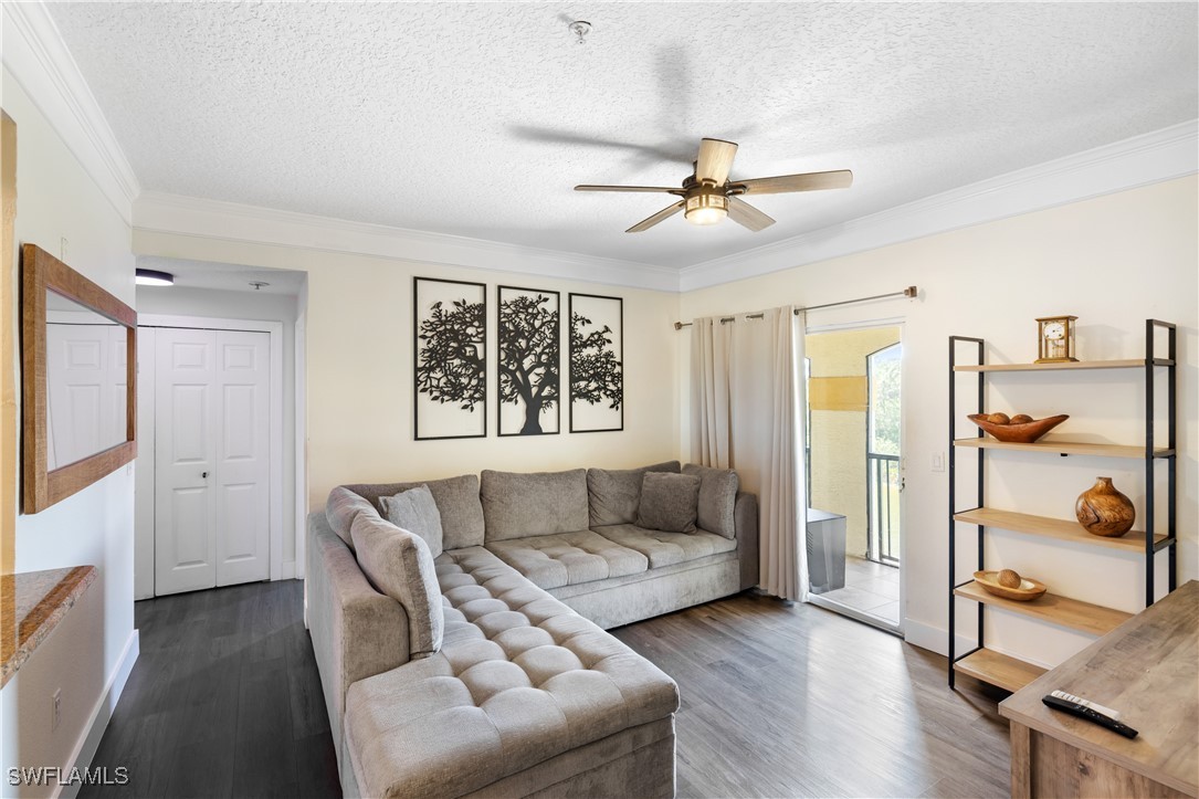 11520  Villa Grand, Apt 1018