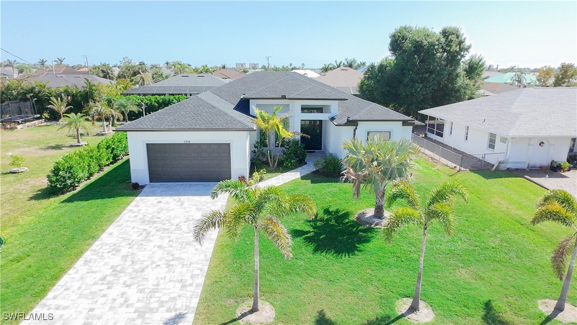 1716 SW 44th Terrace