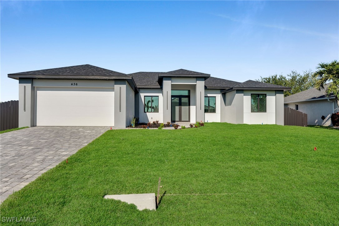 902 NW 38th Avenue