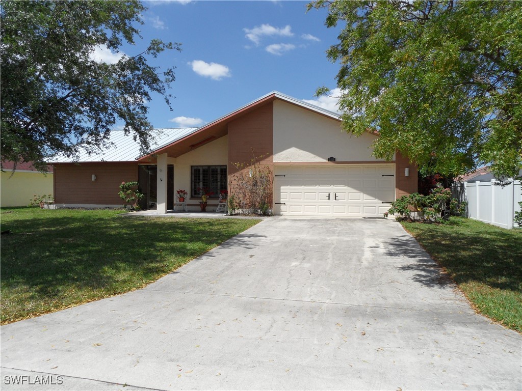 1216 SE 22nd Place