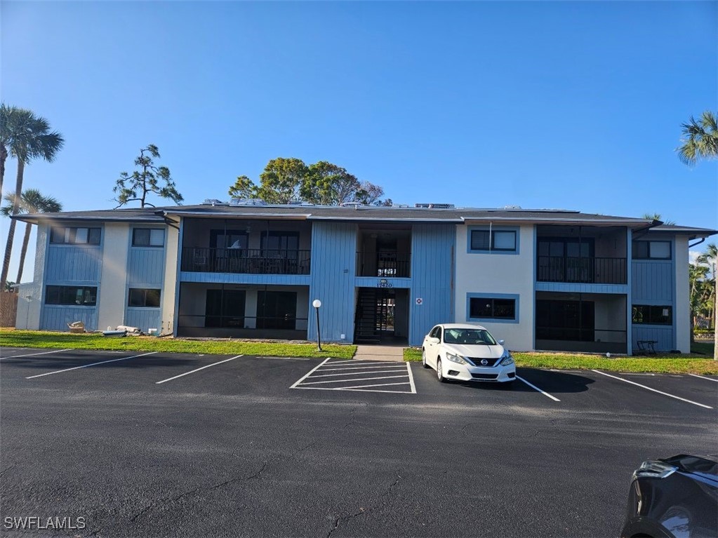 17420  Birchwood Lane, Apt 4