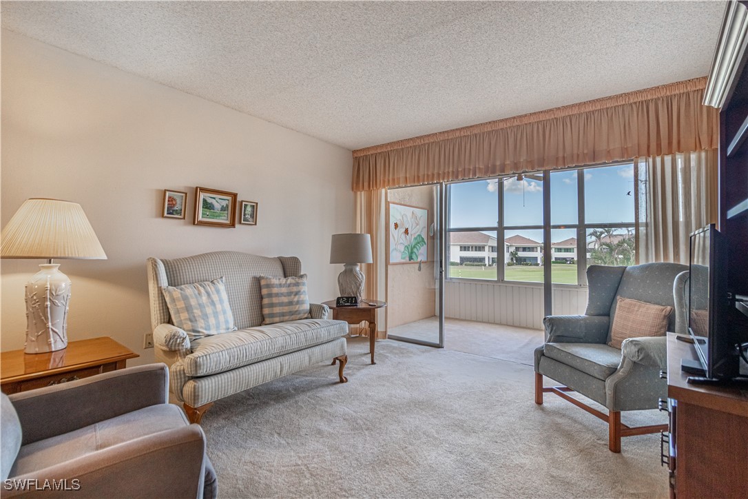 1624  Pine Valley Drive, Apt 212
