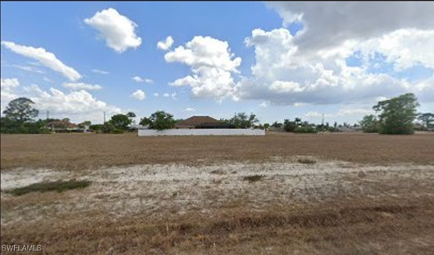 346  Diplomat Parkway