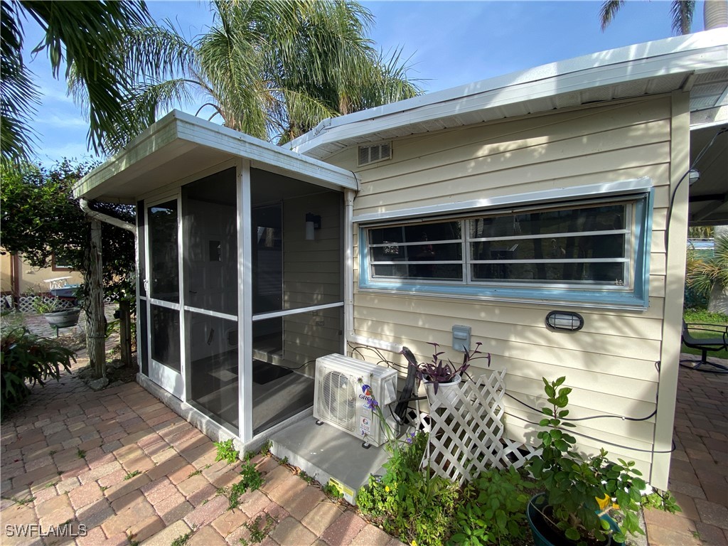 5577  Meadowlark Lane