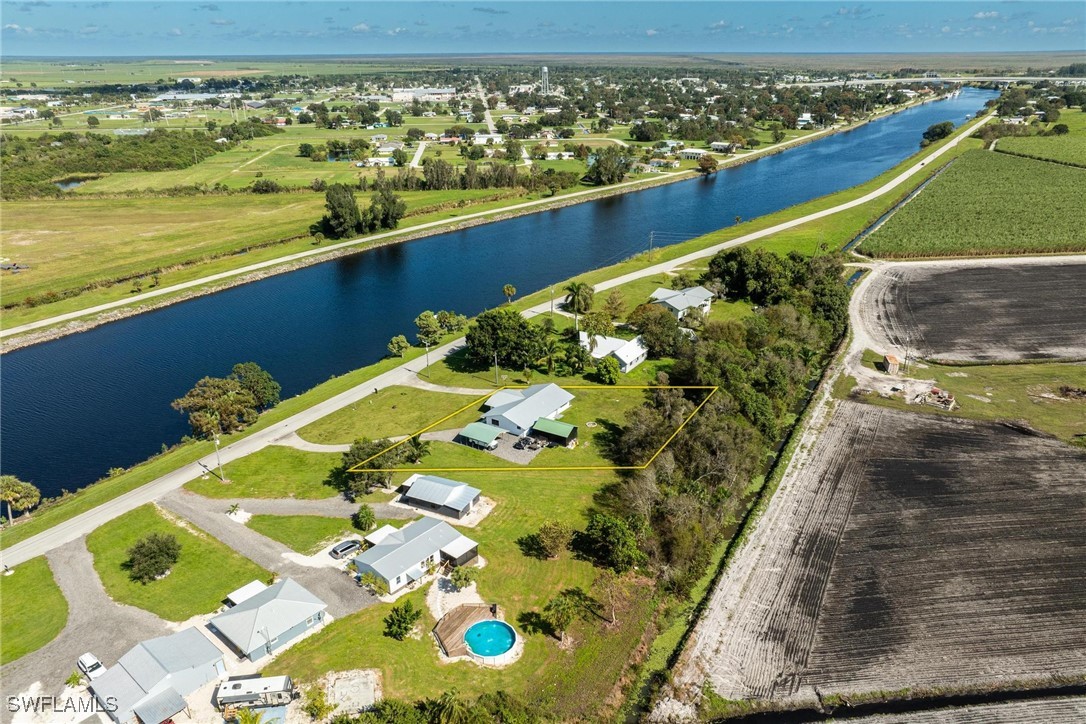 2099  River Road