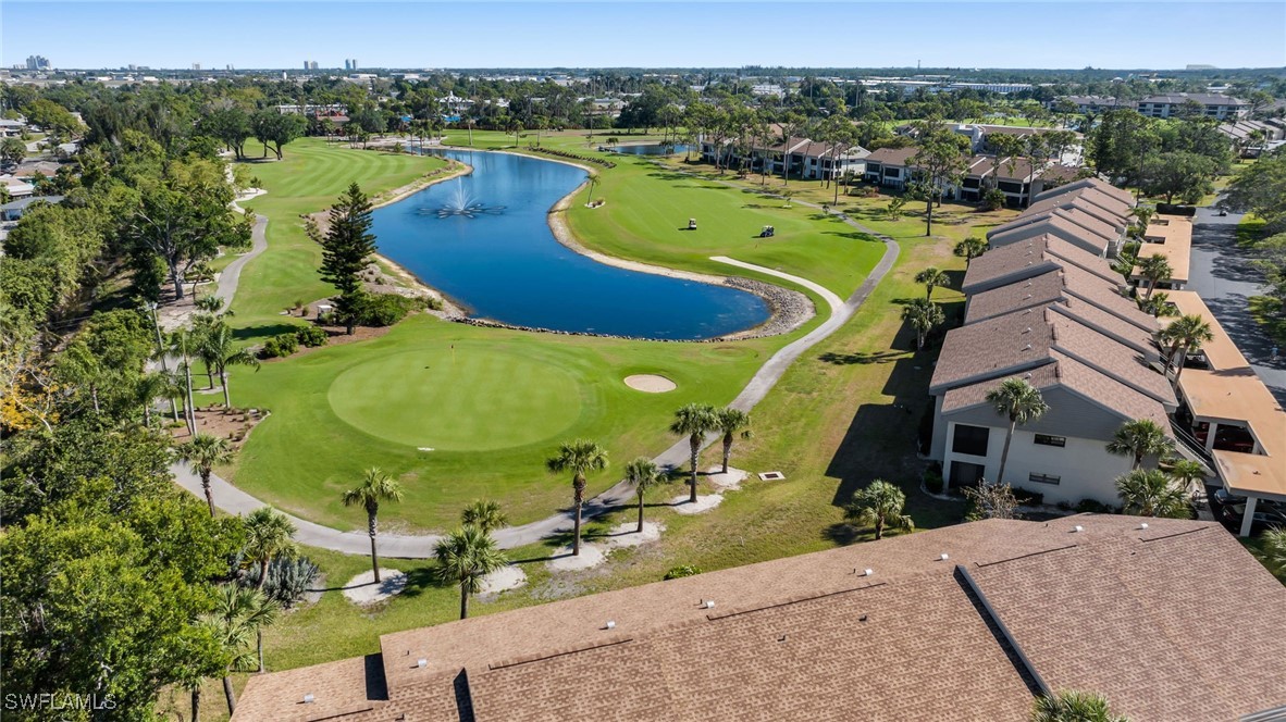 5625  Trailwinds Drive, Apt 421