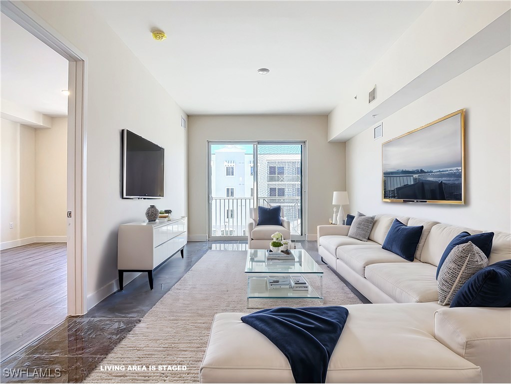 26610  Rosewood Pointe Drive, Apt C208
