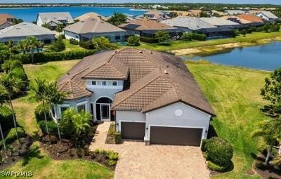 14001  Hawks Eye Court