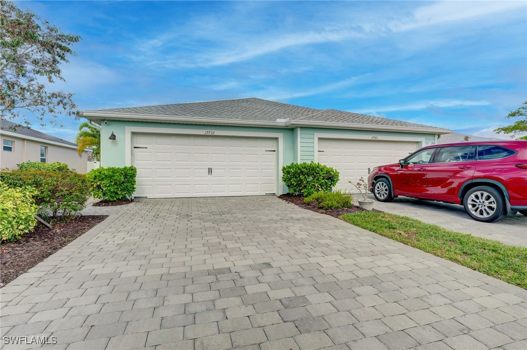 17732  Wayside Bend