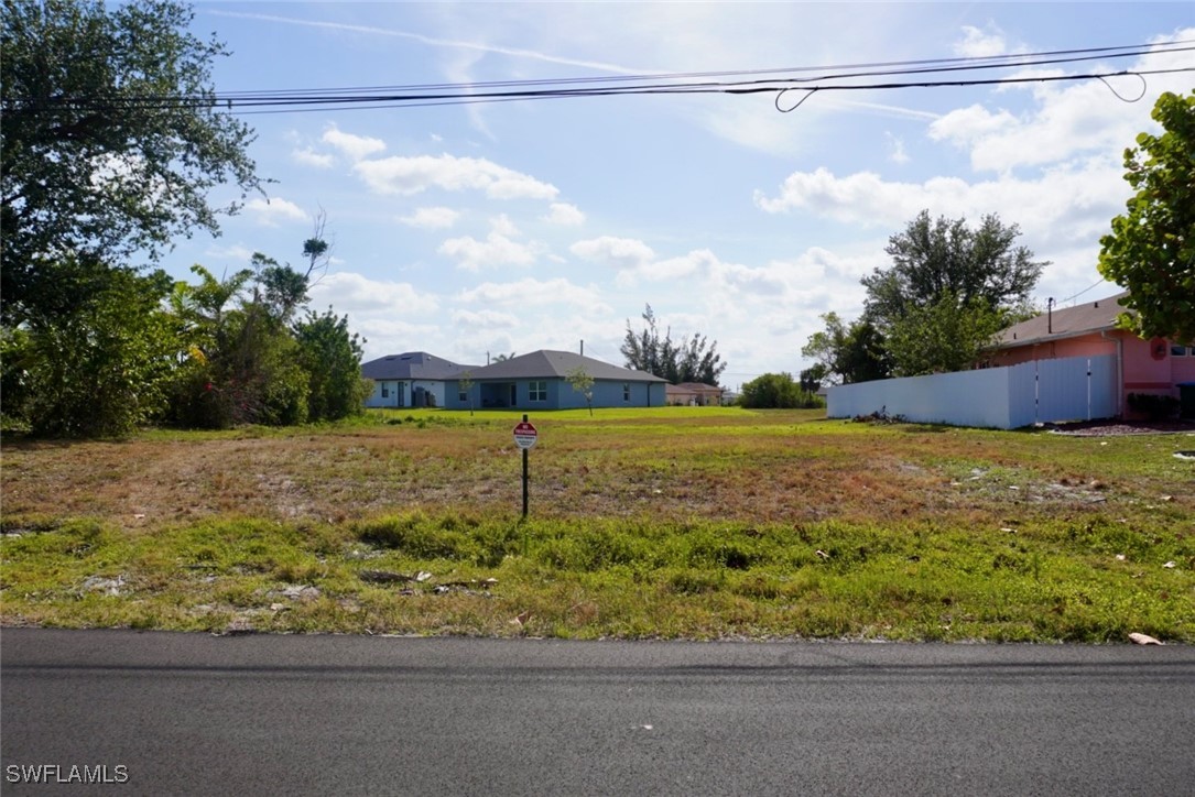 113 SW 17th Place