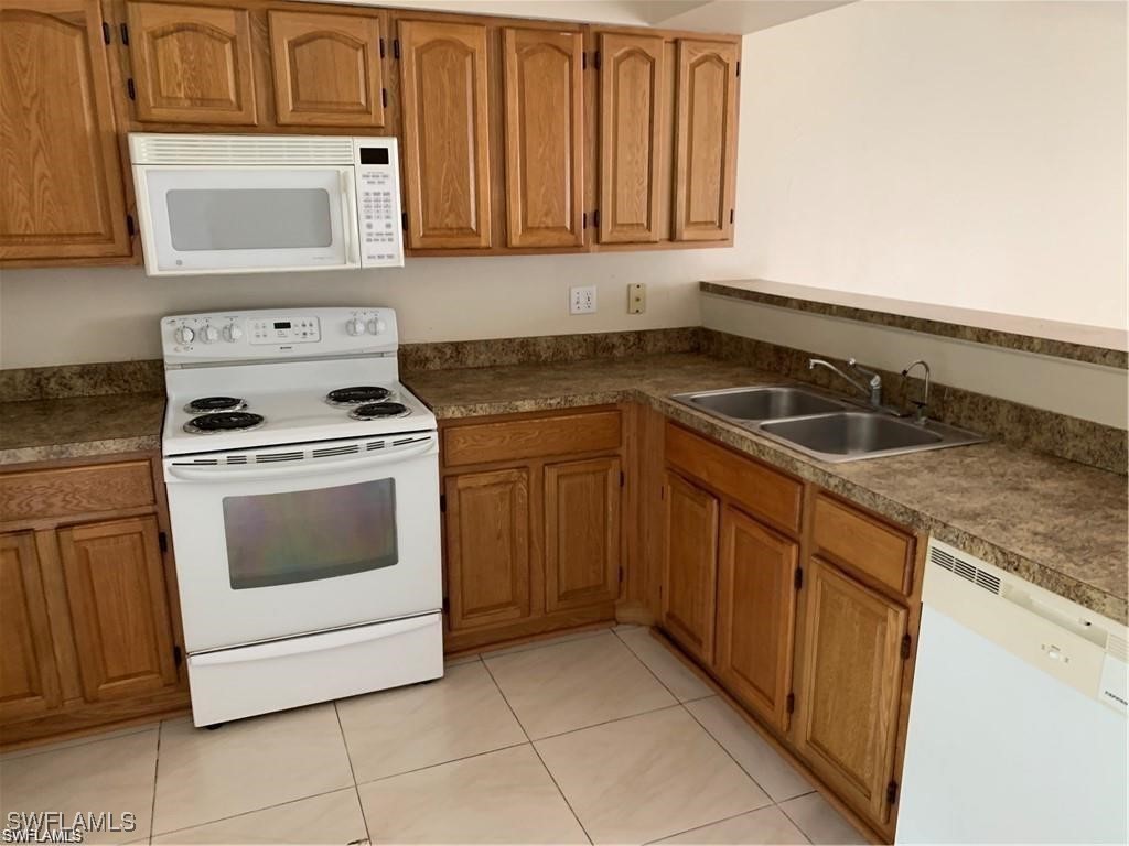 1000  Andalusia Boulevard