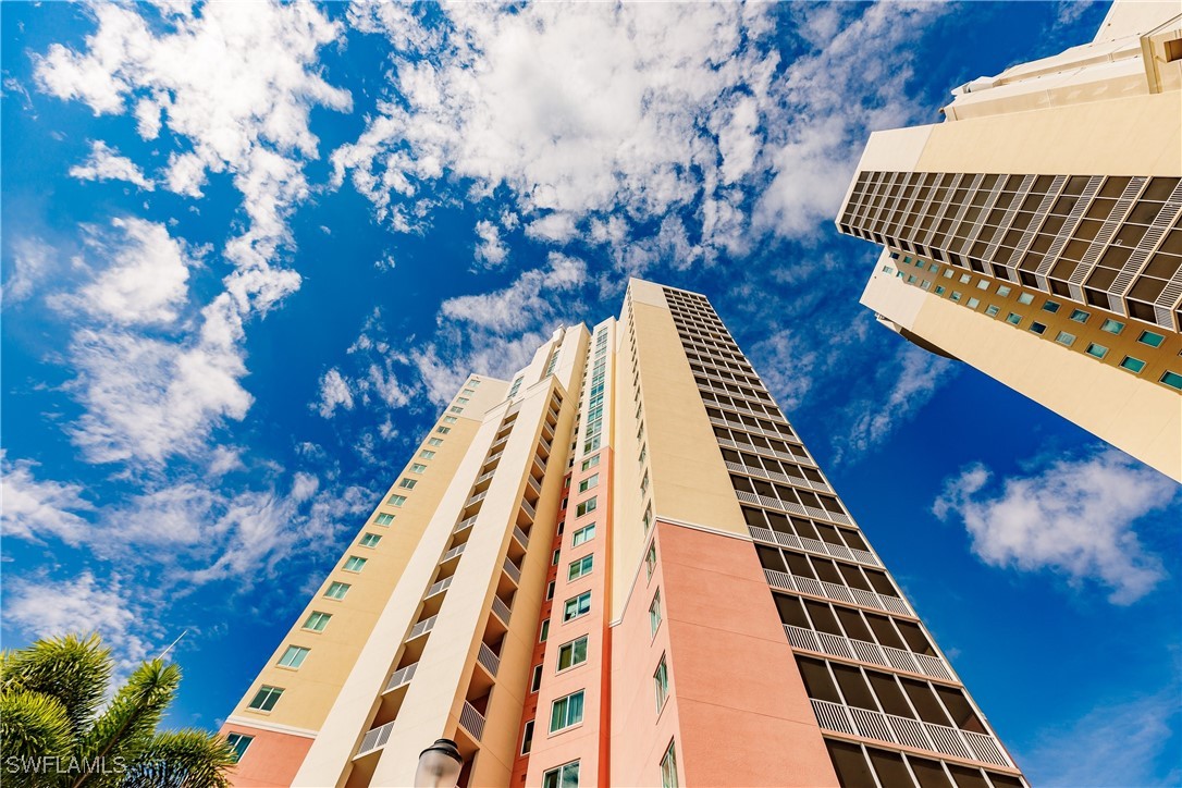 2743  1st Street, Apt 1003