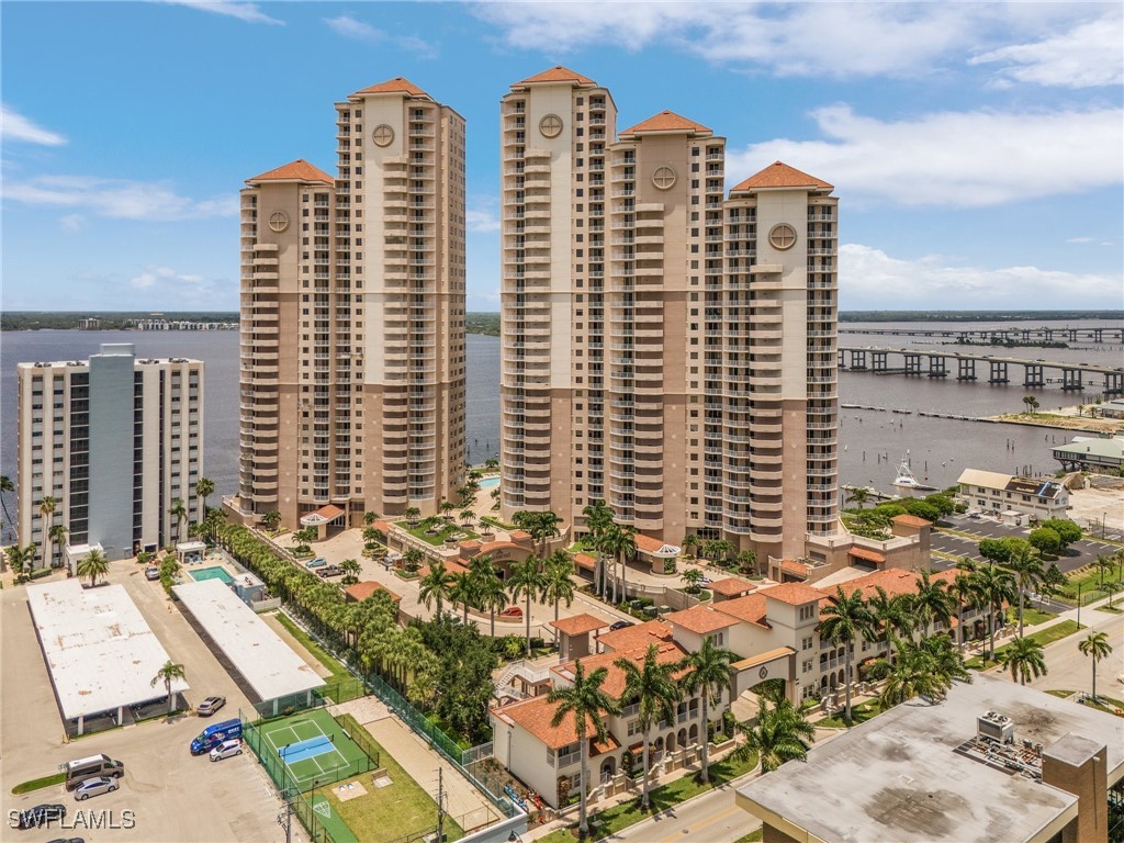 2104 W First Street, Apt 2704