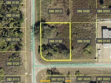 Corner Lot 16  