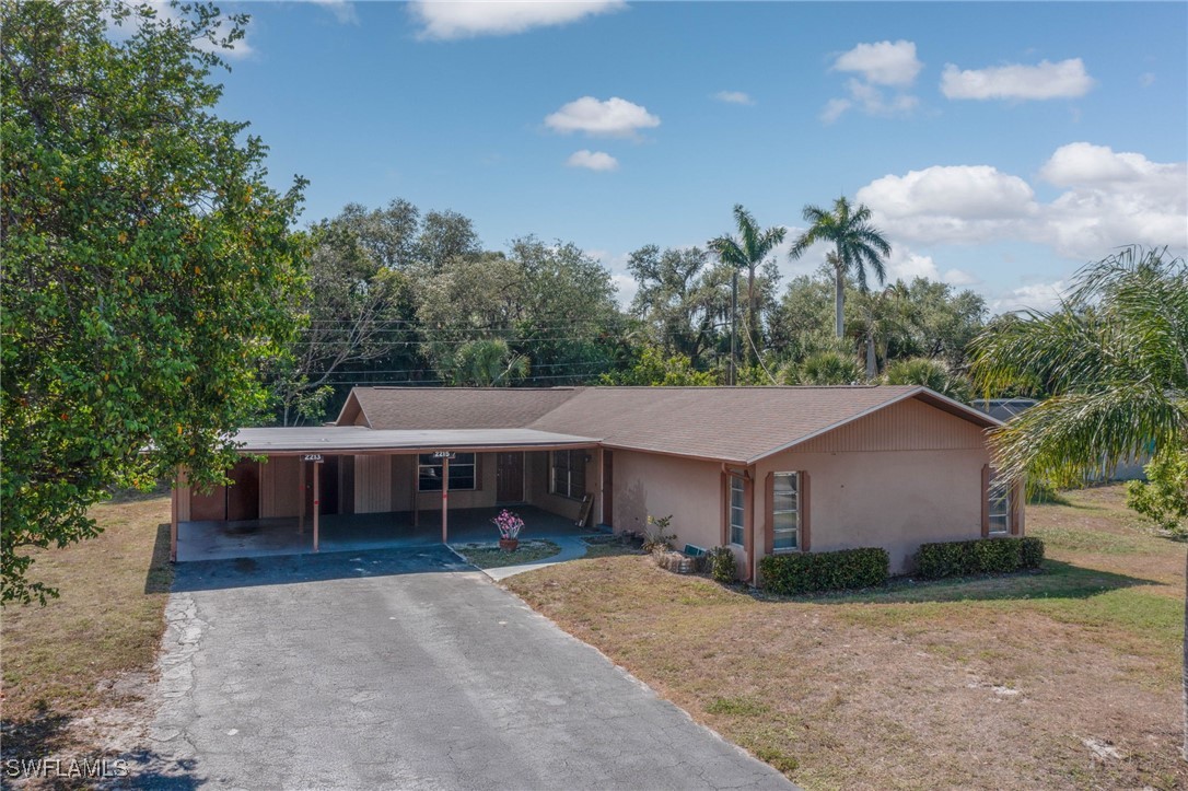 2215  Marilyn Lane
