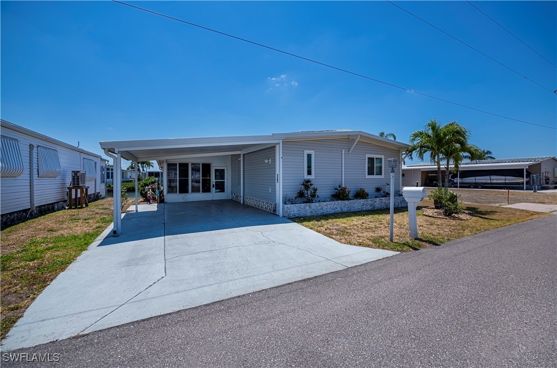 5545  Sir Walter Way