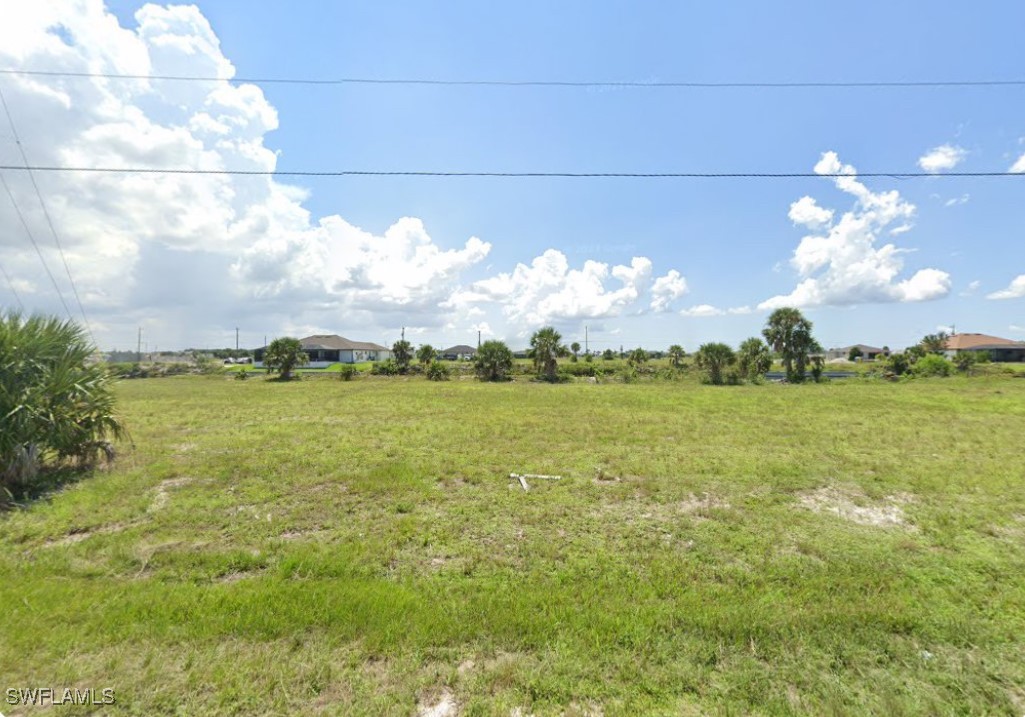 4102 NW 39th Lane