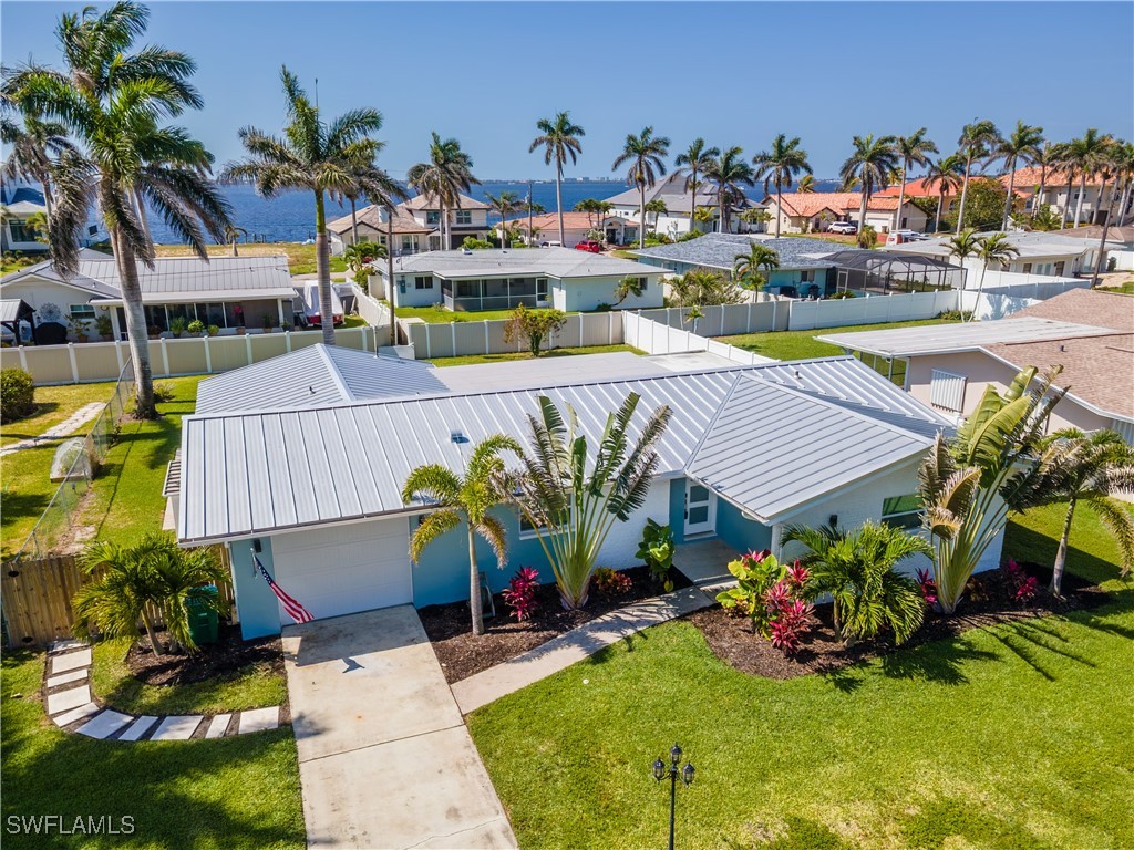 444  Bayshore Drive