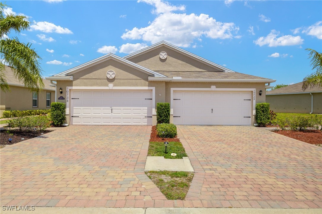 10733  Crossback Lane