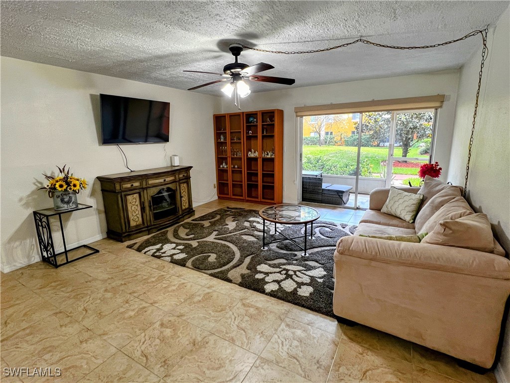 2366 E Mall Drive, Apt 114