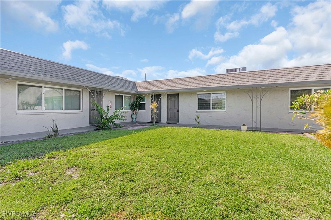 2927 SE 15th Place, Apt 4