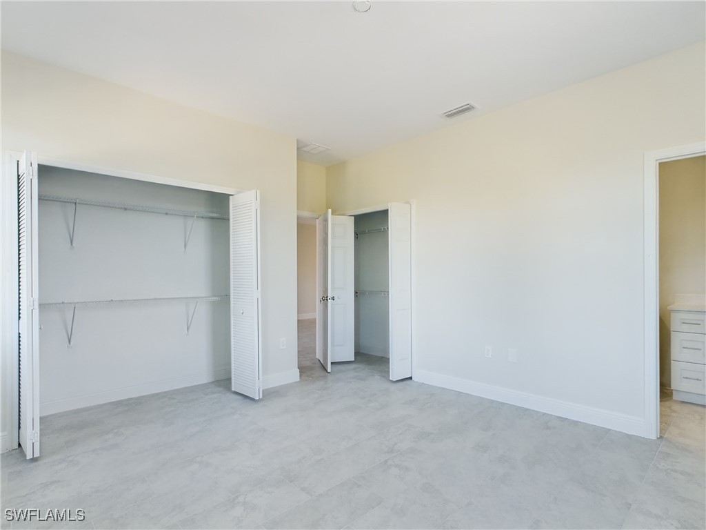 2406/2404  Hawalaska Street