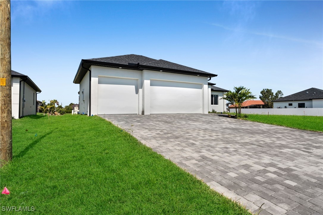 2720 NW 41st Avenue