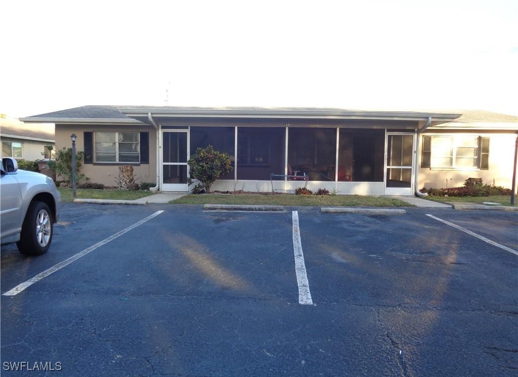 4611 SE 4th Place, Apt A