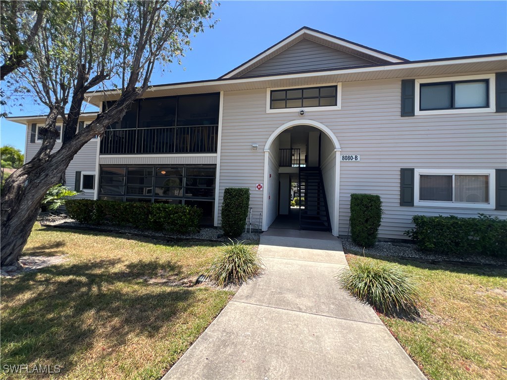 8080 S Woods Circle, Apt 11
