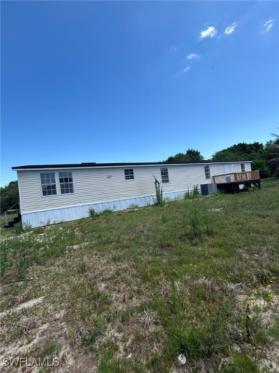 1369  Horseshoe Loop