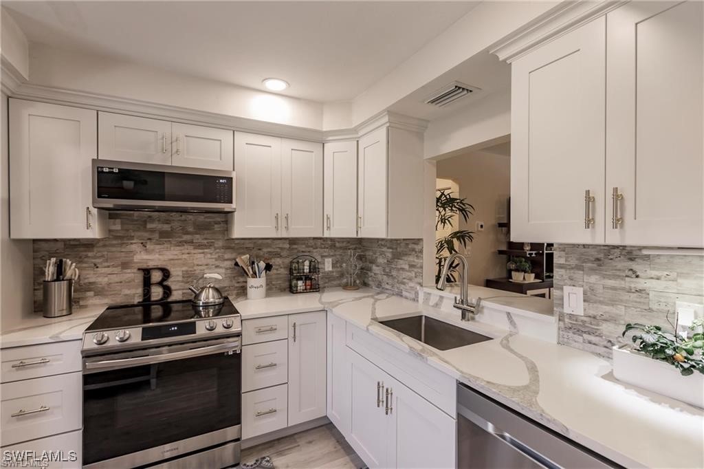 7098  Nantucket Circle, Apt 7