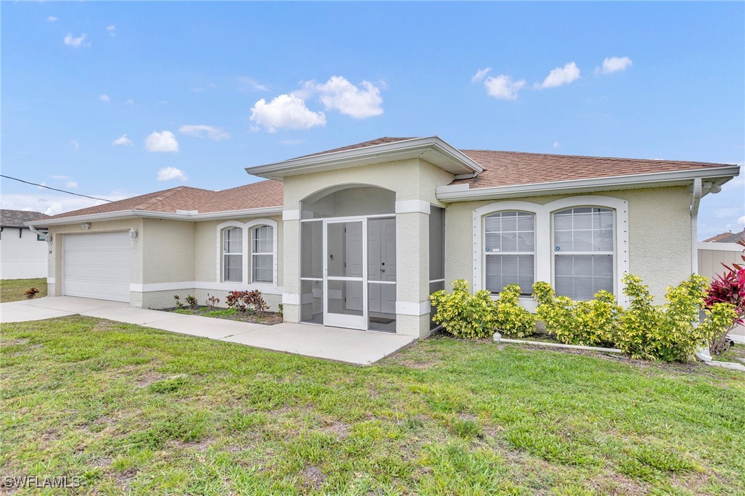 208 SW 24th Place