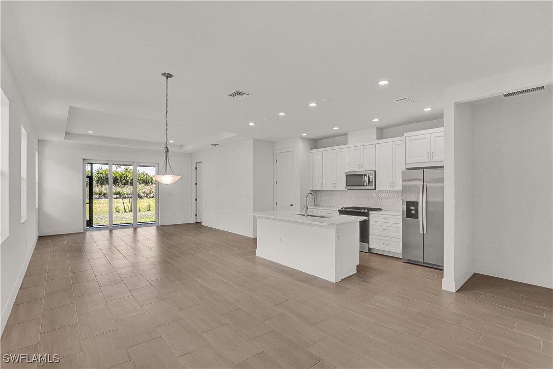44332  Panther Drive