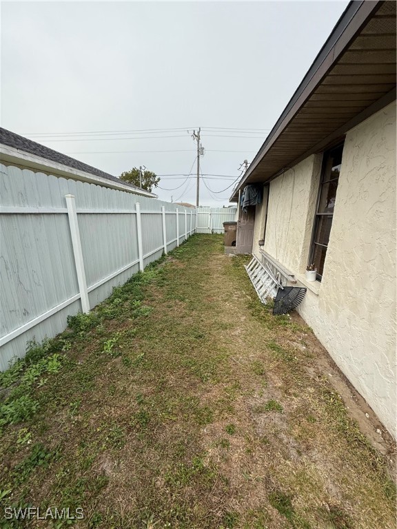 425/427 SE 24th Avenue