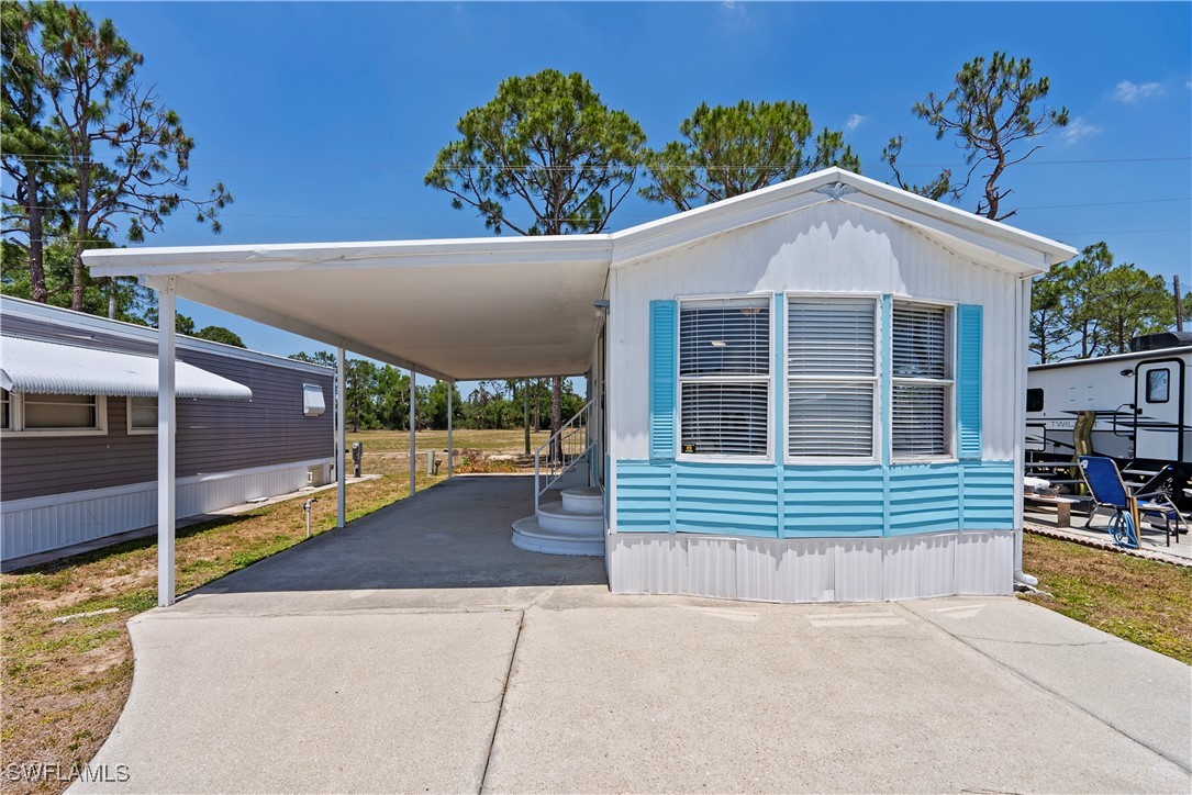 242  Caravan Circle
