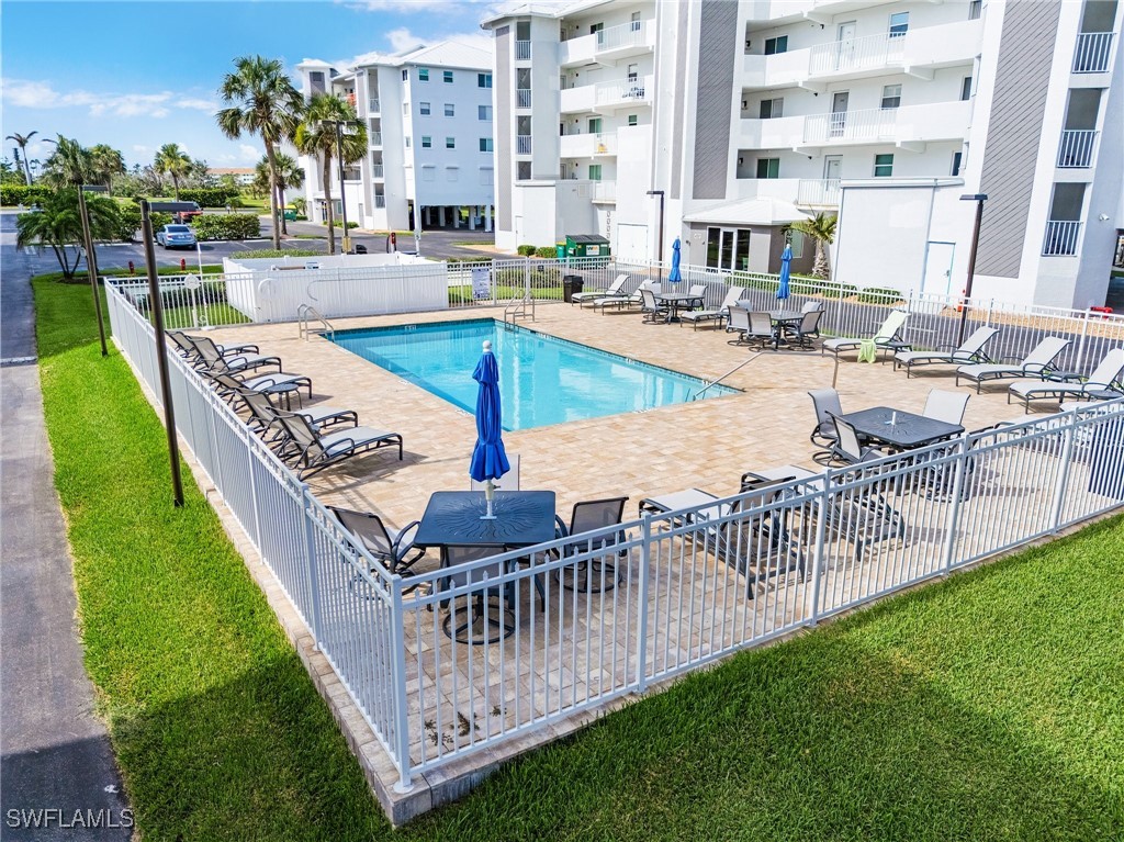 4531  Bay Beach Lane, Apt 231