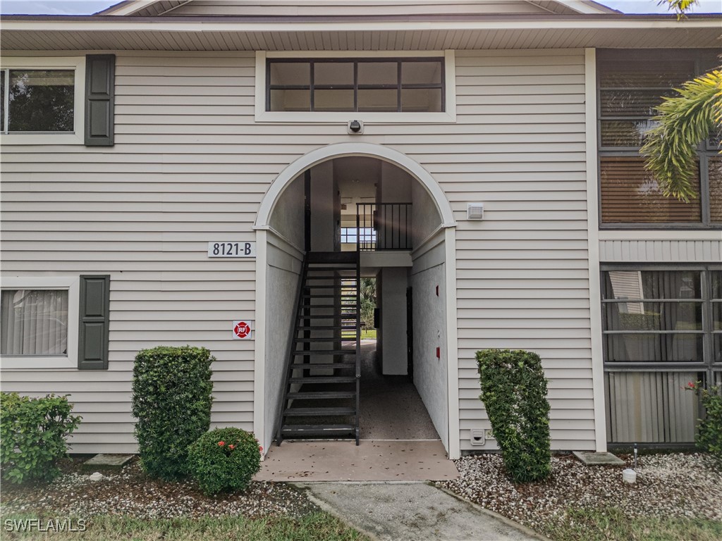 8121 S Woods Circle, Apt 13