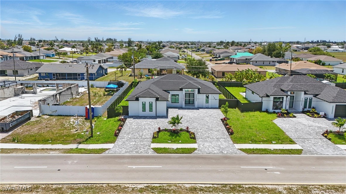 103  Chiquita Boulevard
