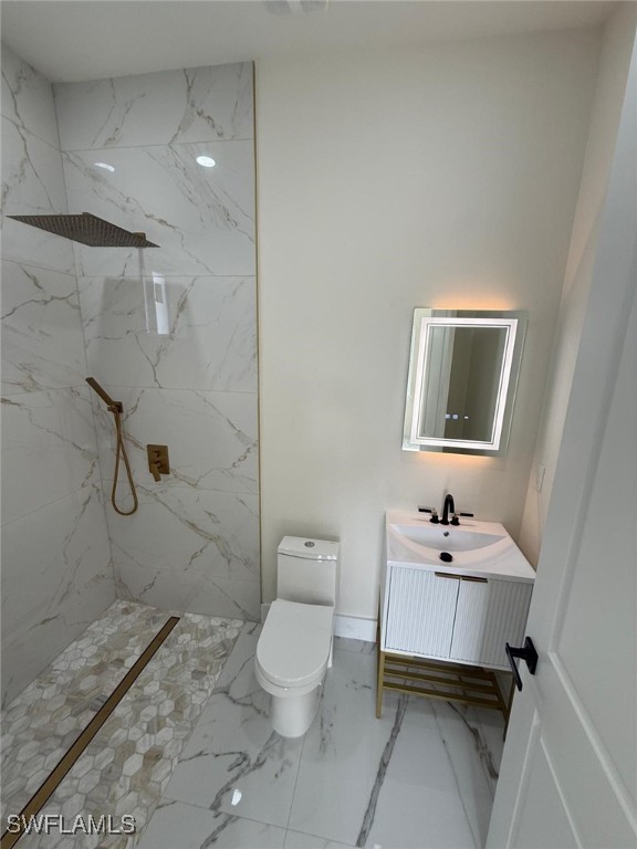 428/430  Petite Avenue