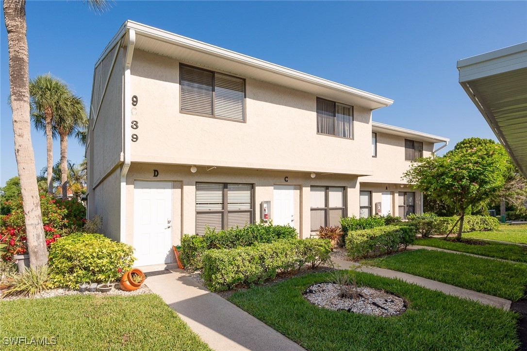 9639  Eaton Gardens Lane, Apt 3