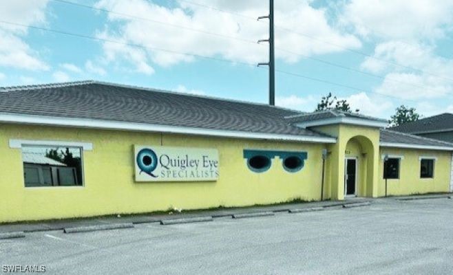 513  Cape Coral Parkway