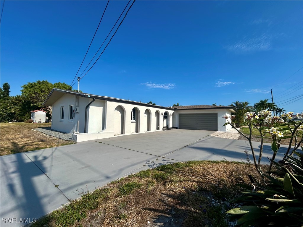 5301  Malaluka Court