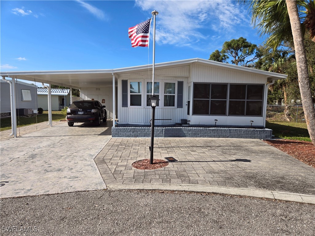 366  Middlecoff Court