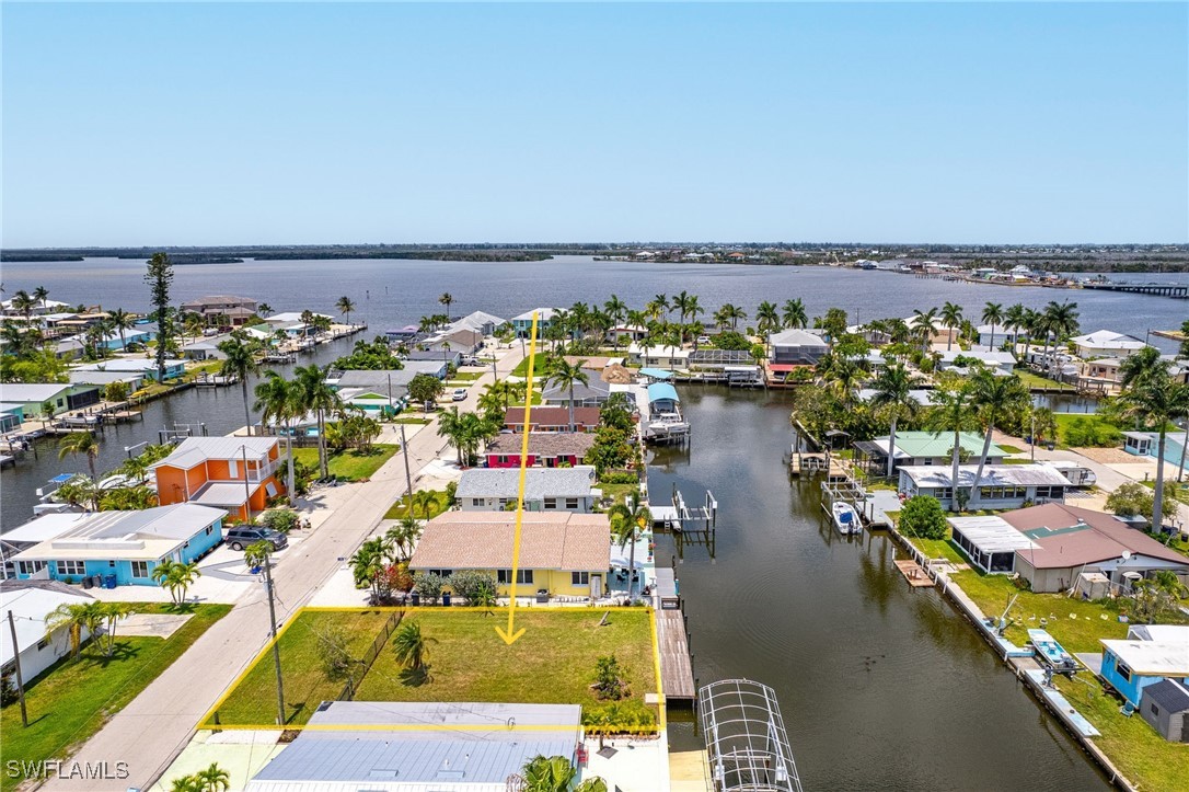 2609  Bayshore Drive