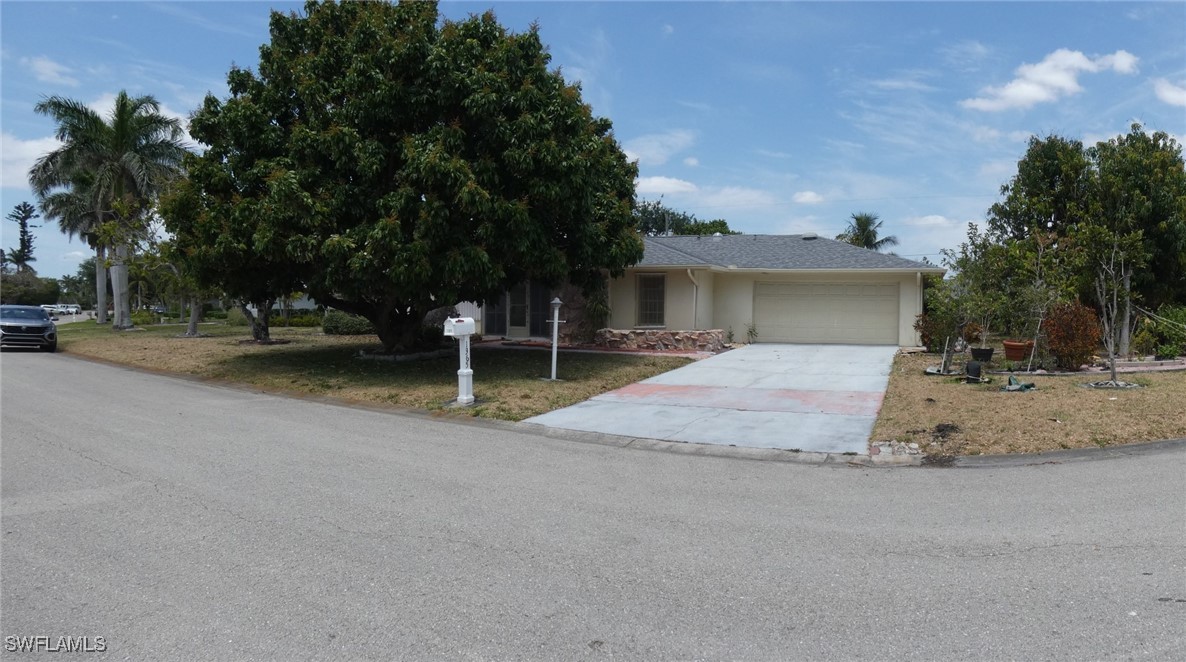 1365  Kingswood Court