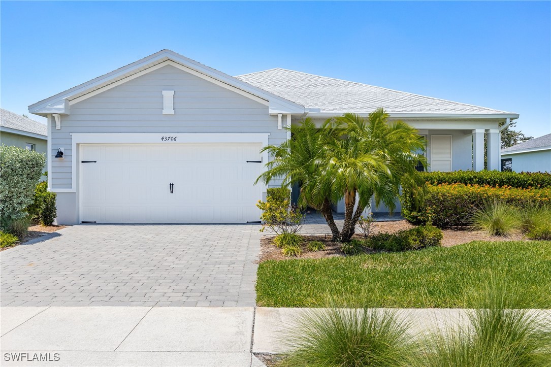 43706  Pinewood Bend